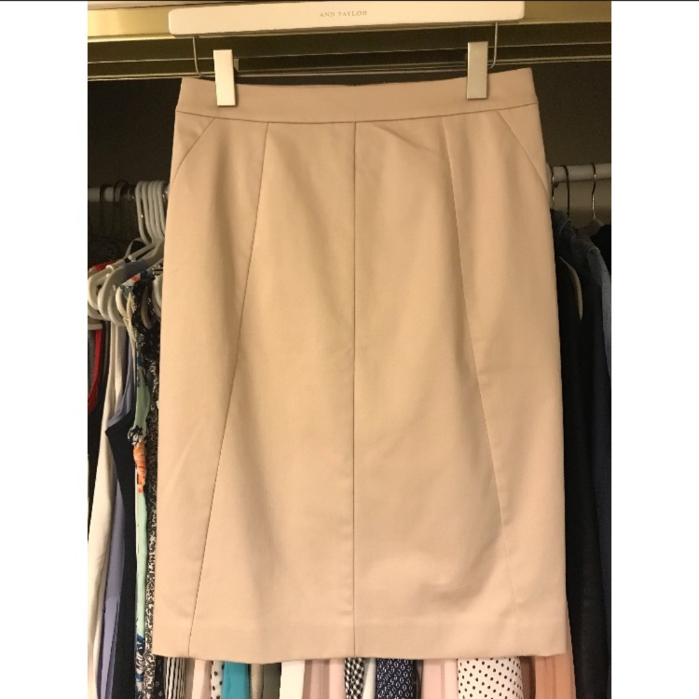Ann Taylor Khaki Sateen Seamed Pencil Skirt Size 2